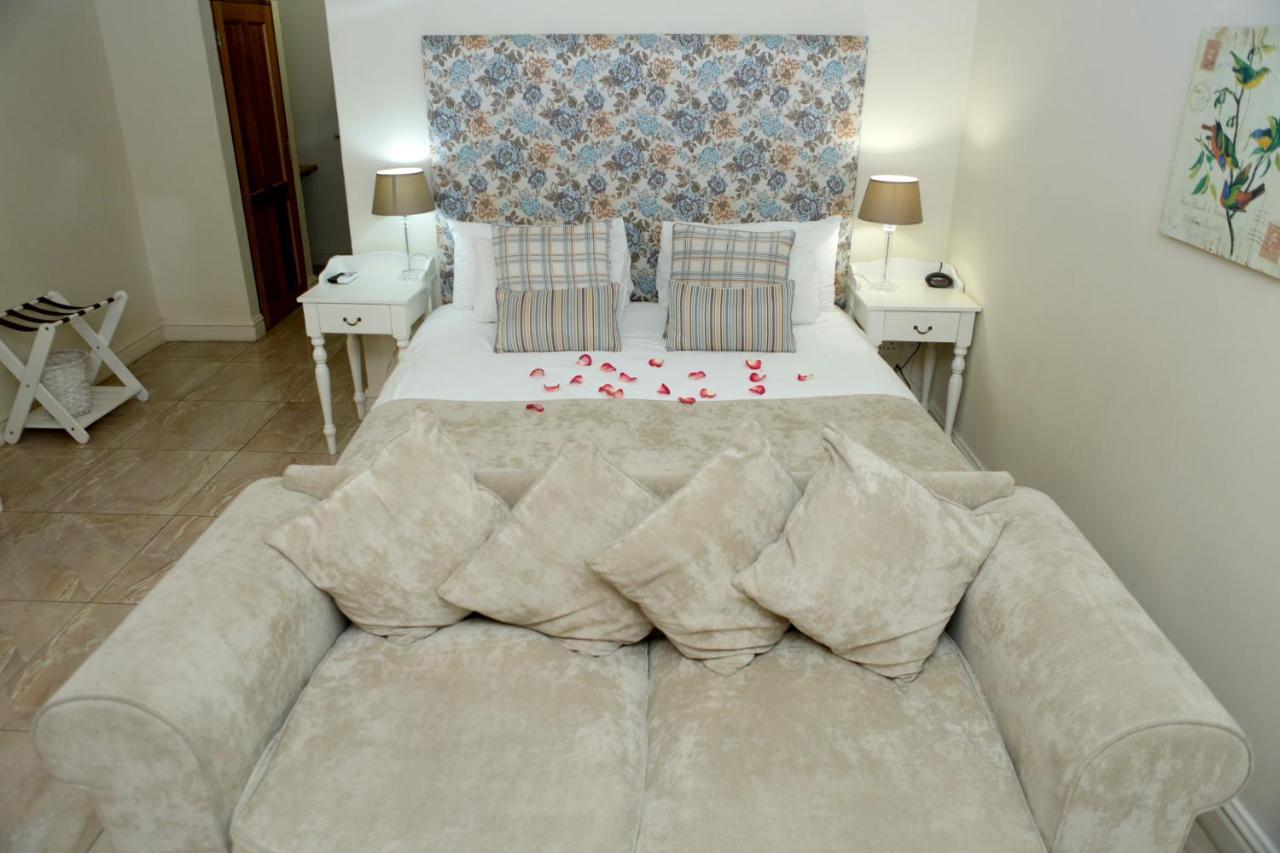 305 Guest House Amanzimtoti Buitenkant foto