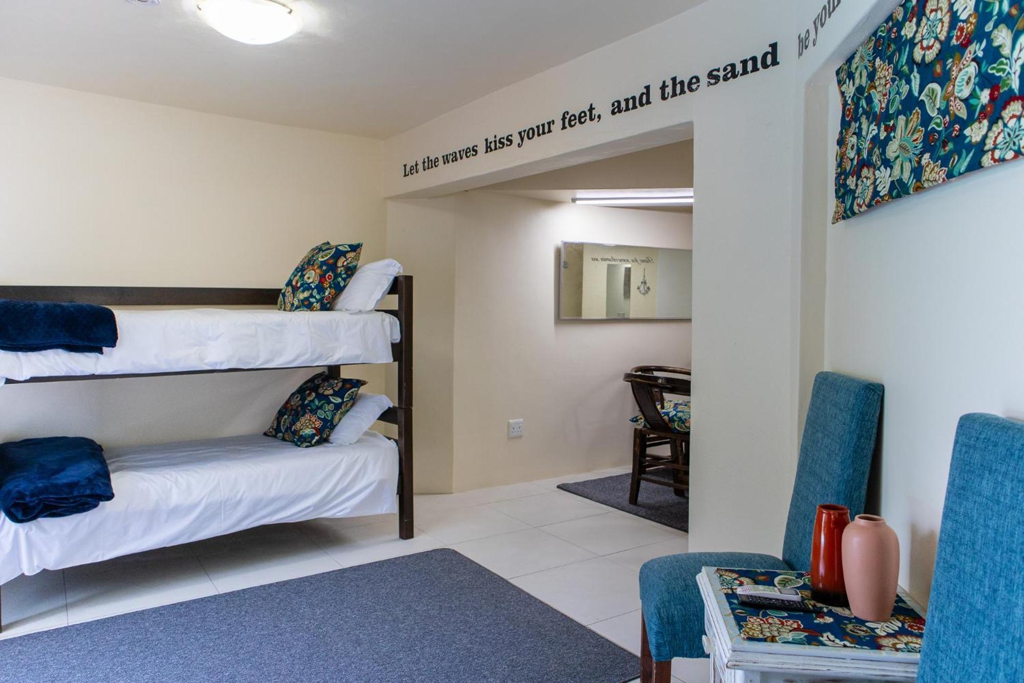 305 Guest House Amanzimtoti Buitenkant foto