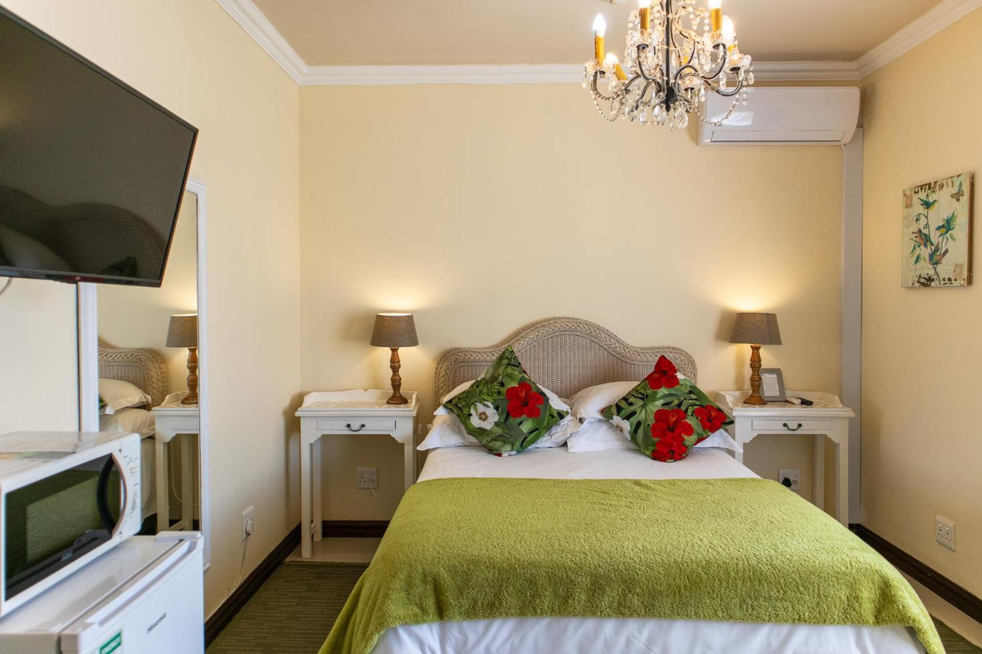305 Guest House Amanzimtoti Buitenkant foto